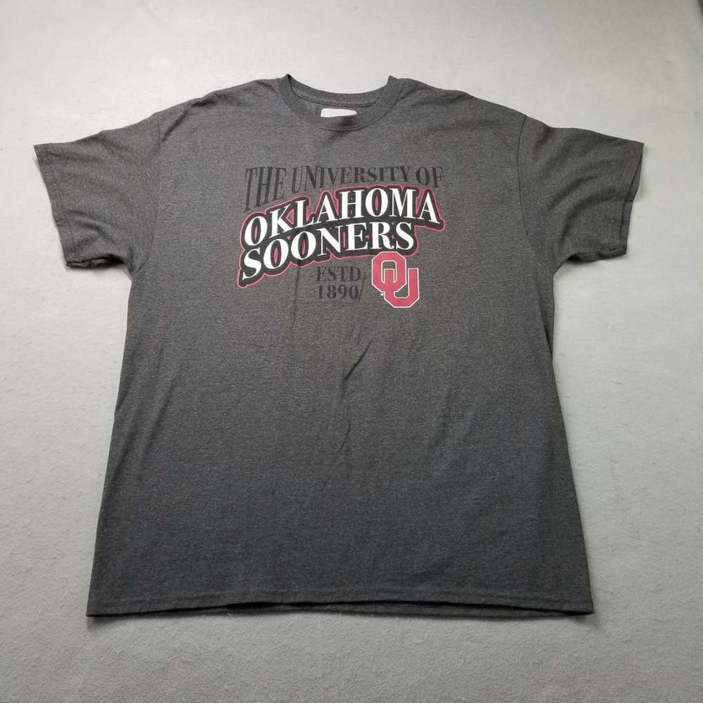 Oklahoma Sooners T-Shirt Men Size XL Spell Out Short Sleeve EST 1890